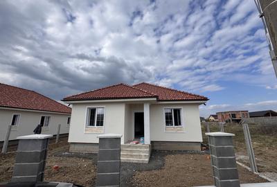 Individuala Sag,4 Camere,2 Bai,Terasa Acoperita,Teren Generos - 2