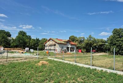 Loturi de casa in ansamblu rezidential la 20 minute de Bucuresti - 1
