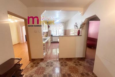 Apartament 3 camere,Ultracentral,etaj 1 - 2