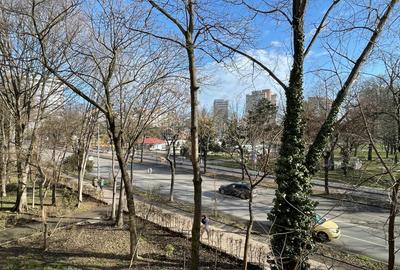 Apartament cu 2 camere decomandat în Gara