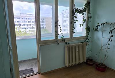 Vanzare 3 camere Bergeni  - Alexandru Obregia - 3