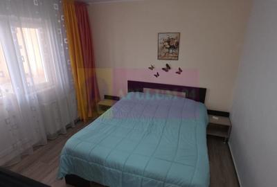 Apartamnet cu 3 camere de vanzare in Campina, Central - 4