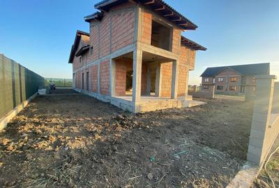 Duplex cu 4 camere, design deosebit, Comision 0% - 13