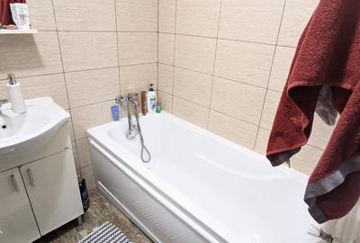 Apartament de vânzare, 3 camere, 60 mp, Iris Oașului - 10