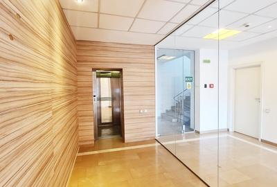 Spatii birou 143/286 mp - Piata Romana - 1