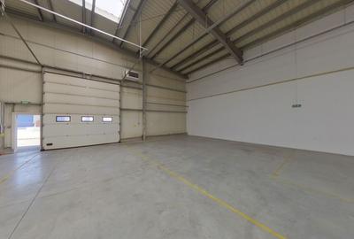 Spațiu industrial, 727 mp în Exterior Sud