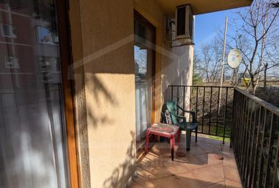 Vanzare apartament, 3 camere, plus garaj, in Buna Ziua - 1