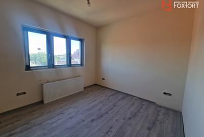 Duplex de vanzare cu 4 camere, Mosnita Noua - 3