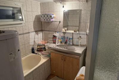 VAND CASA IN MARGINEA | 109.000 EURO | - 8