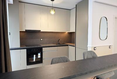 Penthouse 3 camere, 2 bai, str Eroilor, Floresti - 2