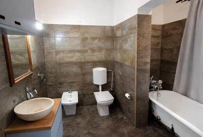 Vilă interbelică exclusivistă în centrul orașului Focșani - 3