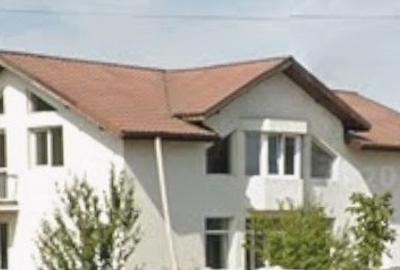 Casă individuală cu 6 camere în Central