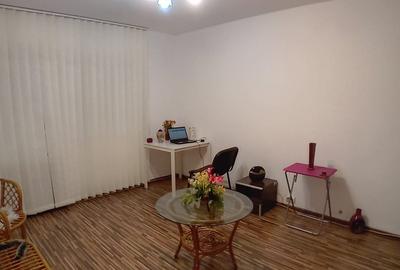 Sos Salaj Apartament 2 camere Decomandat Renovat - 3