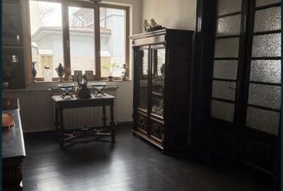 Vila cu personalitate - 6 camere in Cotroceni - 3