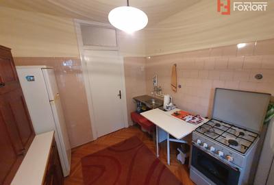 Apartament 3 camere, decomandat, etaj 1, zona Vladeasa - 7