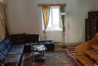 Azuga-Satul Nou casa individuala 3camere, p+m , teren 221mp - 10