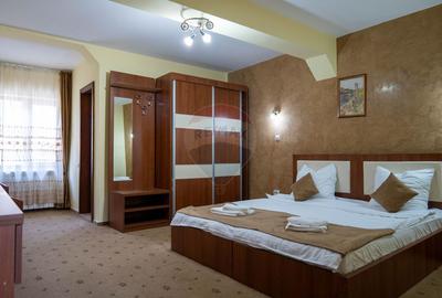 Oferta - vanzare pensiune 10 camere si casa de vacanta, Slanic Prahova - 4