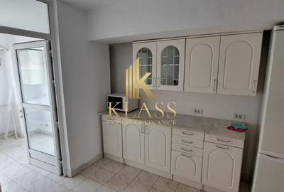 De inchiriat apartament 3 camere Decebal - 17