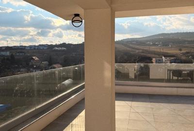 Duplex modern de închiriat | 3 dormitoare + 3 băi | Terasă panoramică 70 mp | Cl - 1