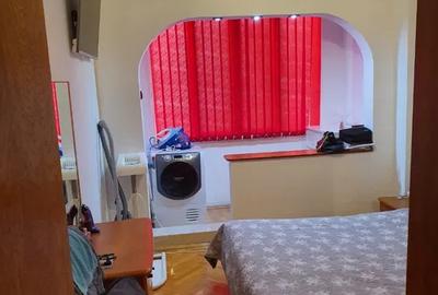 Apartament 3 camere - semidecomandat -  Trapezului - 4