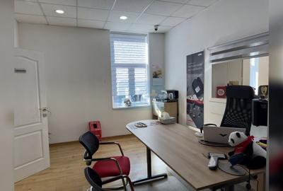 Spatiu comercial, ultra - central, inchiriat pe termen lung! - 8
