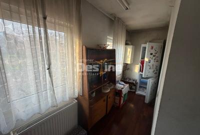 Casa +Teren intravilan 900 mp ( 2 corpuri de casă )Calea Giulești - 11