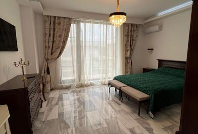 Penthouse mobilat lux , vedere frontală la mare - 9