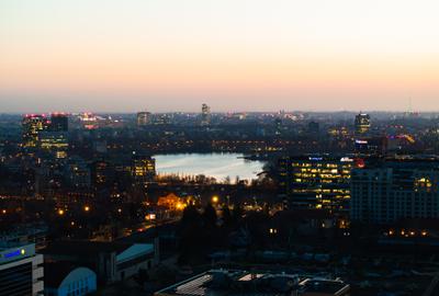 Apartament cu 3 camere decomandat în Floreasca