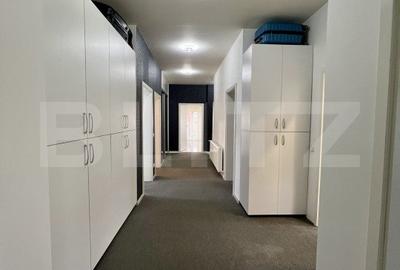Casǎ cu 4 camere, zona Sânpetru - 14