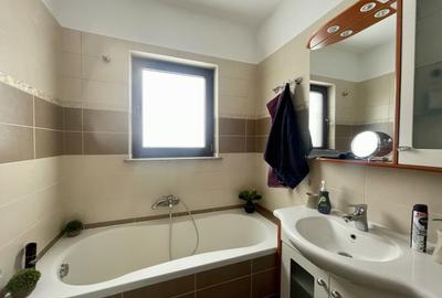 Apartament 3 camere | Etaj 4 + Mansarda | Radauti | Termen scurt/lung - 18