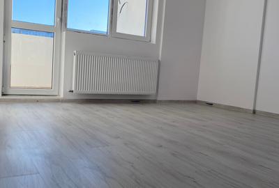 Garsoniera Mega Spatioasa 40 mpu la doar 5 min metrou M2 Berceni Ideal Investiti - 5