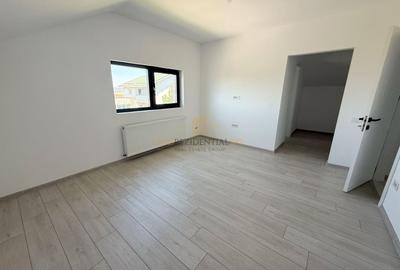 Vila Individuala / Intrare in comuna Berceni / 4 Camere / 3 Bai - 13