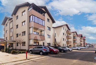 Apartament cu 3 camere decomandat în Sânpetru