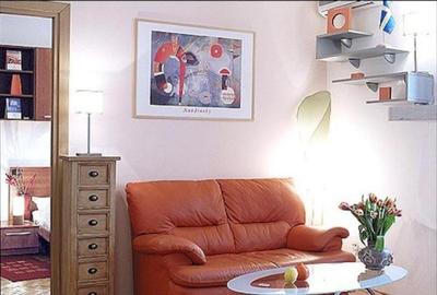 P-ta Universității - Fara risc - Ap 2 camere - 1