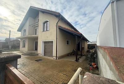Casă individuală de vânzare în Moșnița Nouă – Comision 0% - 30