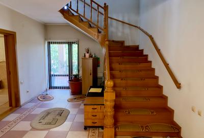 Vila individuala P+1+M cu deschidere la Lacul Snagov, piscina, sauna, ponton ! - 1