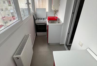 Apartament 2 camere decomandat,renovat, zona Centrala - 4