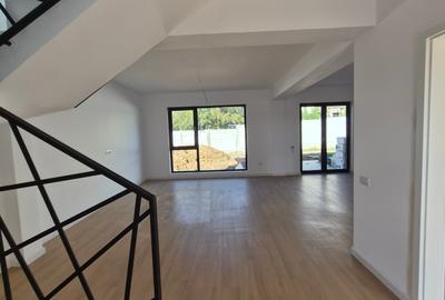 Vila Individuala 5 camere, dormitor parter LA CHEIE! - 5