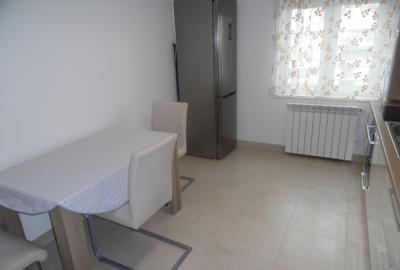 Inchiriez apartament 2 camere decomandat in Deva, zona Casa de Pensii, renovat - 2