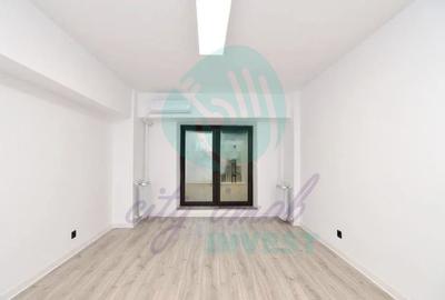 Apartament cu 4 camere decomandat, mobilat în Unirii