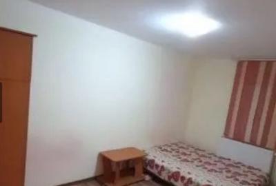 Garsonieră decomandată în Inel I