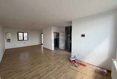 Casă / Vilă Golesti - 8