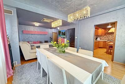 Două case separate , utilizare mixtă– rezidențial & comercial. - 4