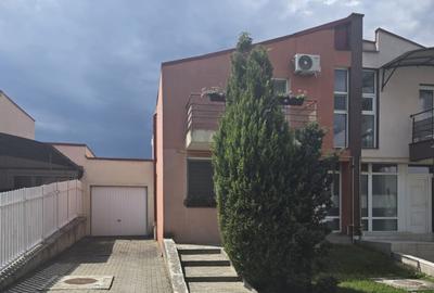 Duplex cu 4 camere în Bună Ziua
