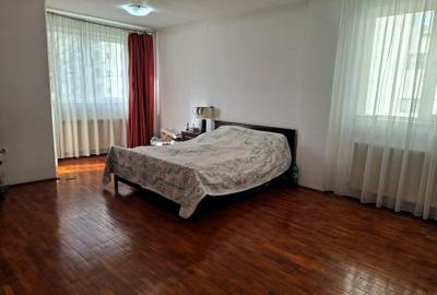 Vilă cu 10 camere, destinație rezidențială / birouri / centru - comision 0%! - 17