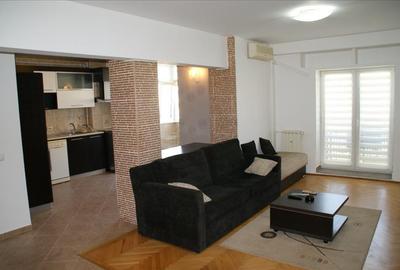 Decebal stradal, apartament 2 camere lux, mobilat si utilat complet, vedere pano