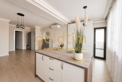 LUX / MOBILAT UTILAT / BALCON GENEROS / LOC DE PARCARE - 11