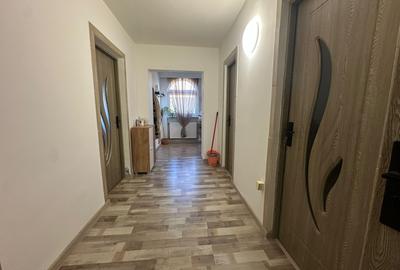 Casa Duplex 195 mp| 387 teren| zona Cetate - 13