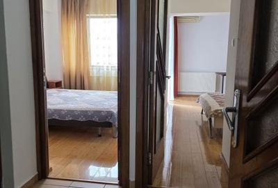 Bd. Mamaia – Delfinariu| 3 camere mobilat, utilat | 104 mp | Garaj subteran - 17