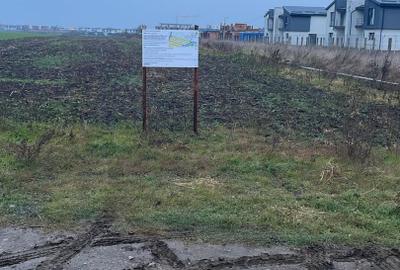 TEREN DE VANZARE OTOPENI - 1